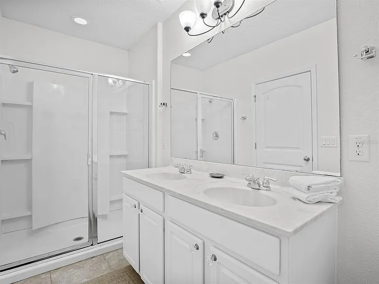 4811 Terrasonesta Dr — Photo 25