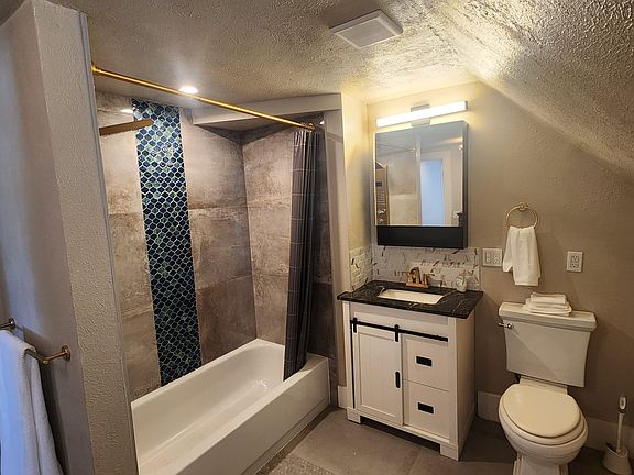 4th image of 3134 Zuni St APT 4
