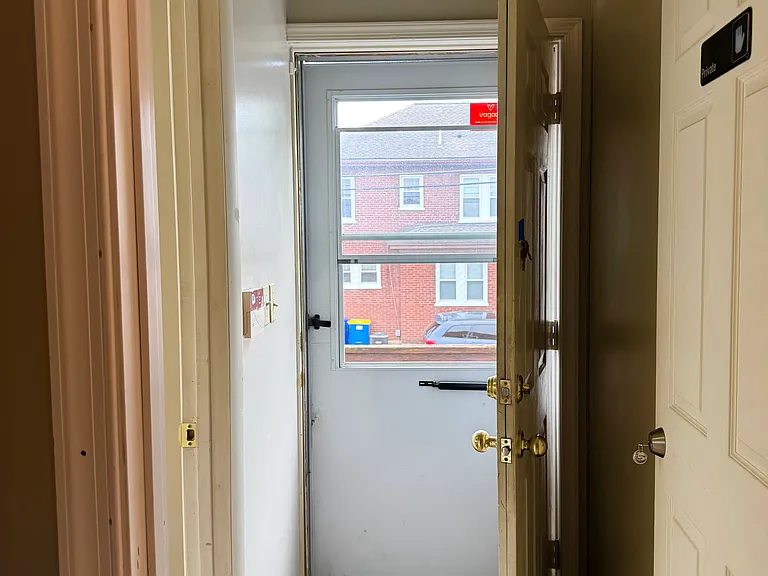 1230 Mount Rose Ave #2 — Photo 19