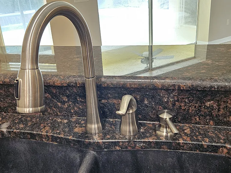 Winding Waters Cir — Photo 9