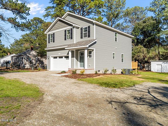 4th image of 1010 W Saunders Avenue