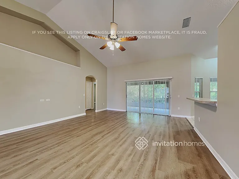 373 Magnolia Springs Ct — Photo 3