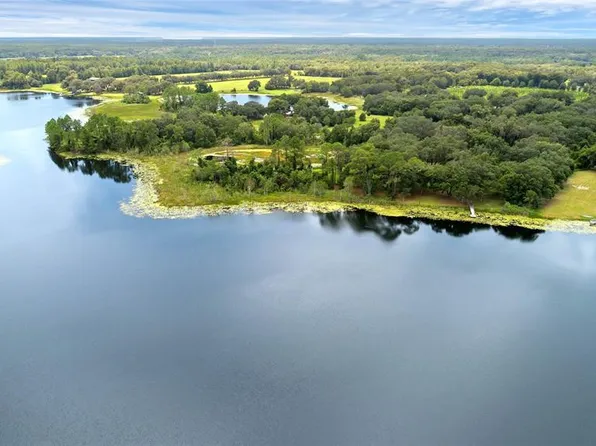 135 Fern Leaf Trl, Crescent City, FL 32112