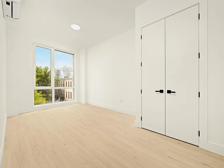 733 Lincoln Pl #1206 — Photo 6