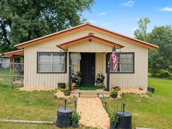789 State Highway 43, Jefferson, TX 75657