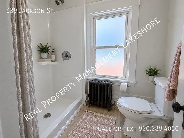 639 Jackson St — Photo 11