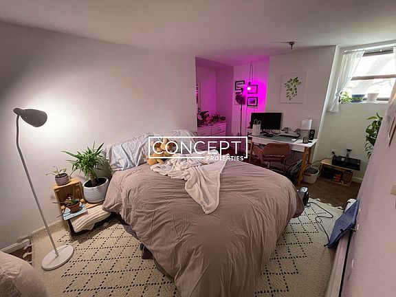 4th image of 168 Northampton St #1683