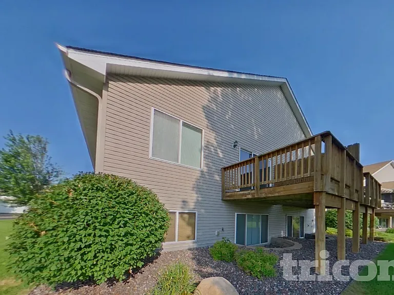 10883 Tyler Ct NE — Photo 17
