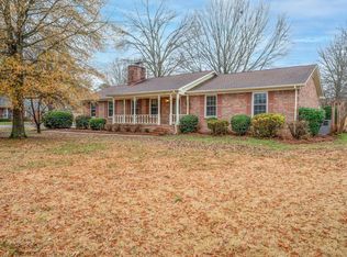2307 Ravenwood Dr, Murfreesboro, TN 37129