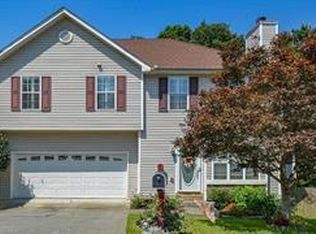 540 Hillcrest Cross Rd, Canton, GA 30115