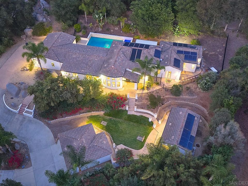 1st image of 18375 Bernardo Trails Ct