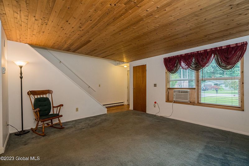 4th image of 5 Arrow Wood Place