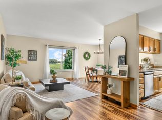 2217 Lincoln Ave, Stoughton, WI 53589