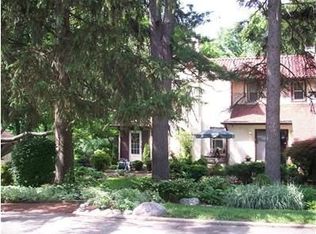 100 Tait Rd, Dayton, OH 45429