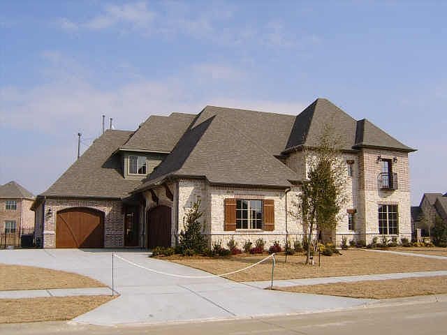 1st image of 5612 Laguna Dr