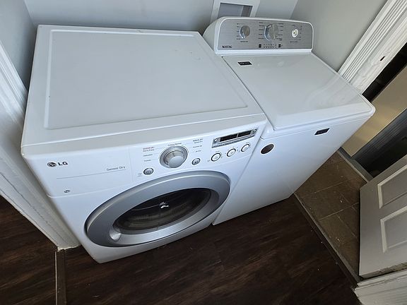 3rd image of 25 Brighton St #3