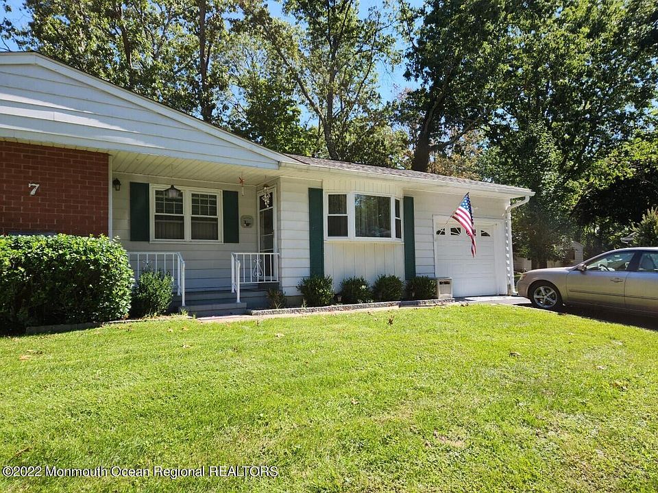 1st image of 7A Nebraska Dr