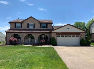 37755 Mallory Dr, Livonia, MI