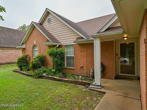 4th image of 7317 Bridle Ln