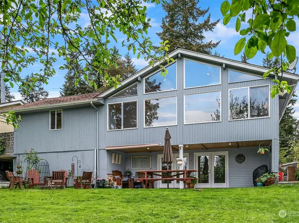 15534 84th Avenue NE, Kenmore, WA 98028