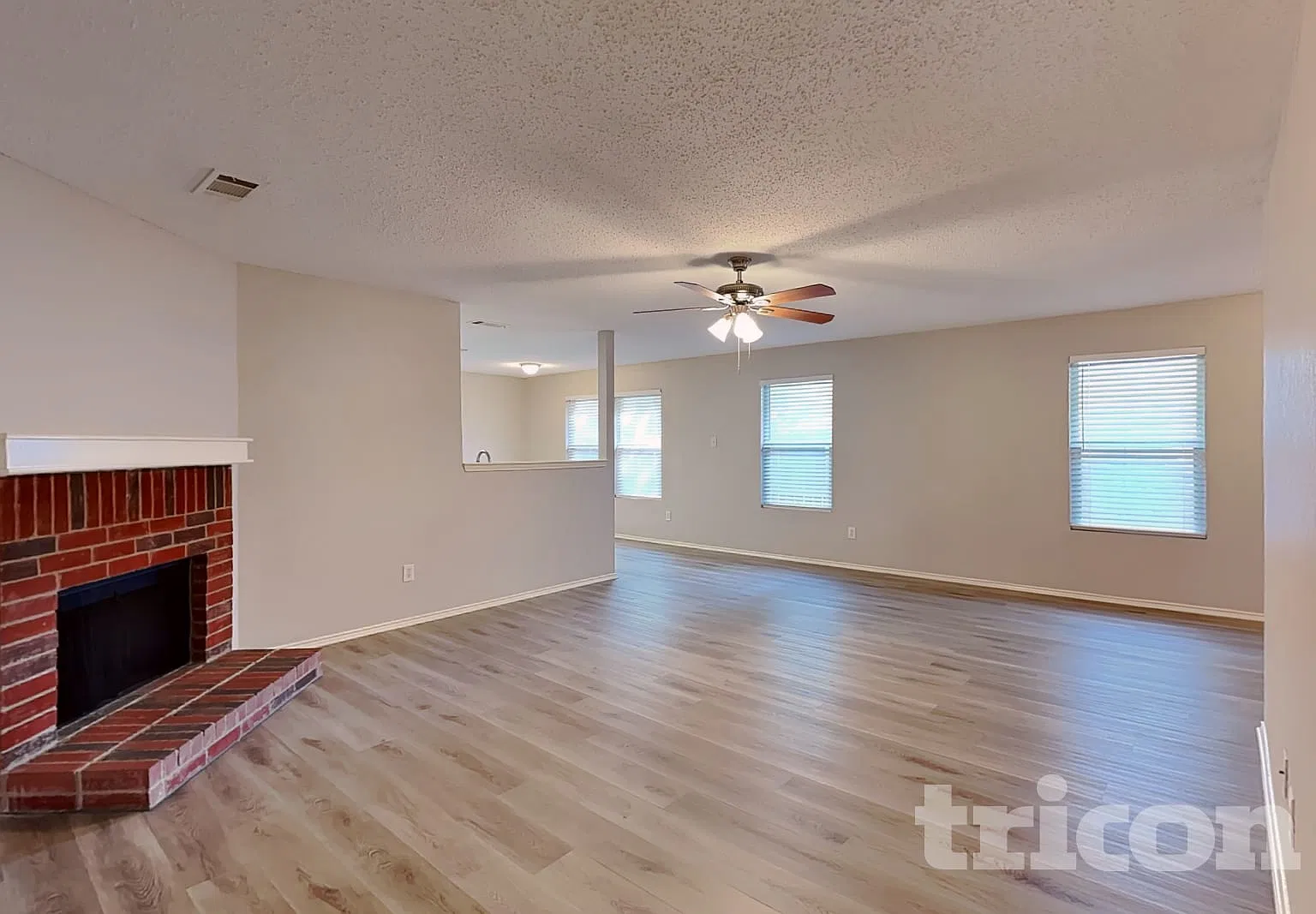 5300 Royal Burgess Drive Fort Worth TX — Photo 3