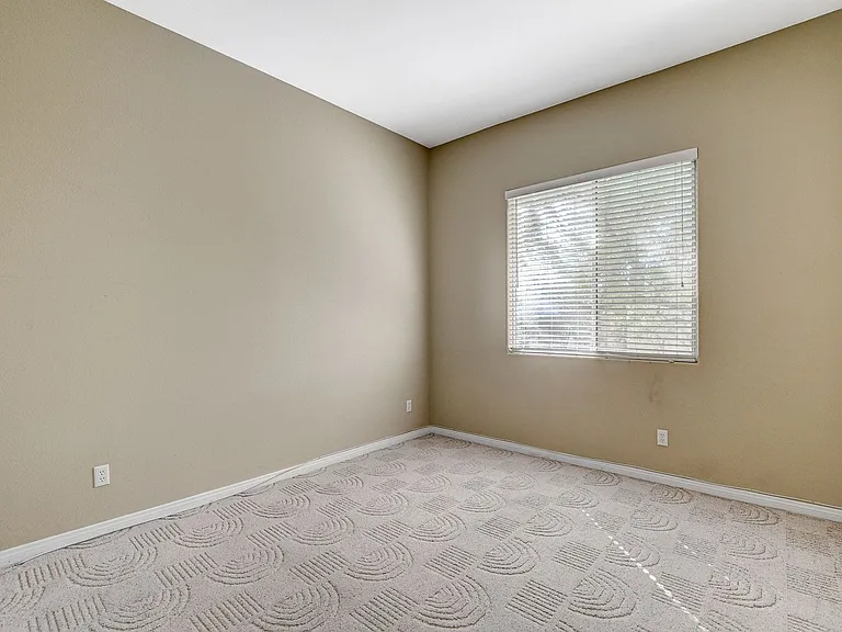4737 Stavanger Ln — Photo 39