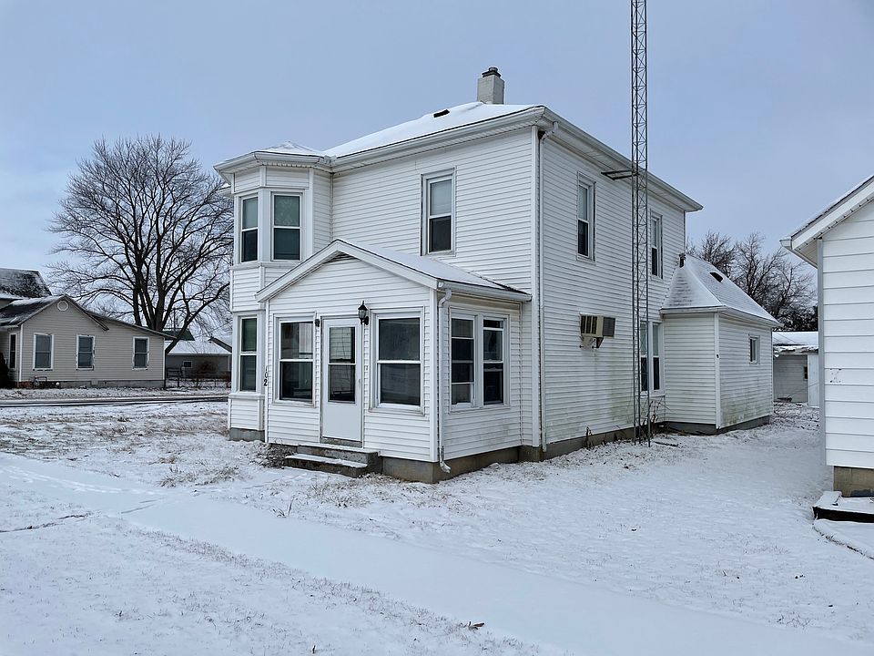 106 W Lincoln Dr, Cooksville, IL 61730 Zillow