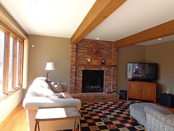 5th image of 37200 N Willow Ln