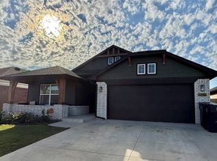 1208 SW 162nd St, Oklahoma City, OK 73170