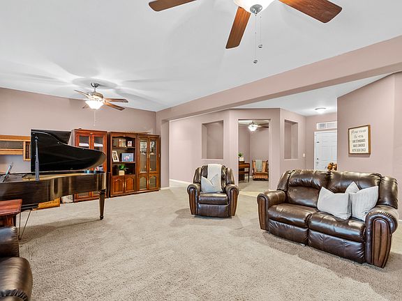 3rd image of 2945 S Arkle Ct