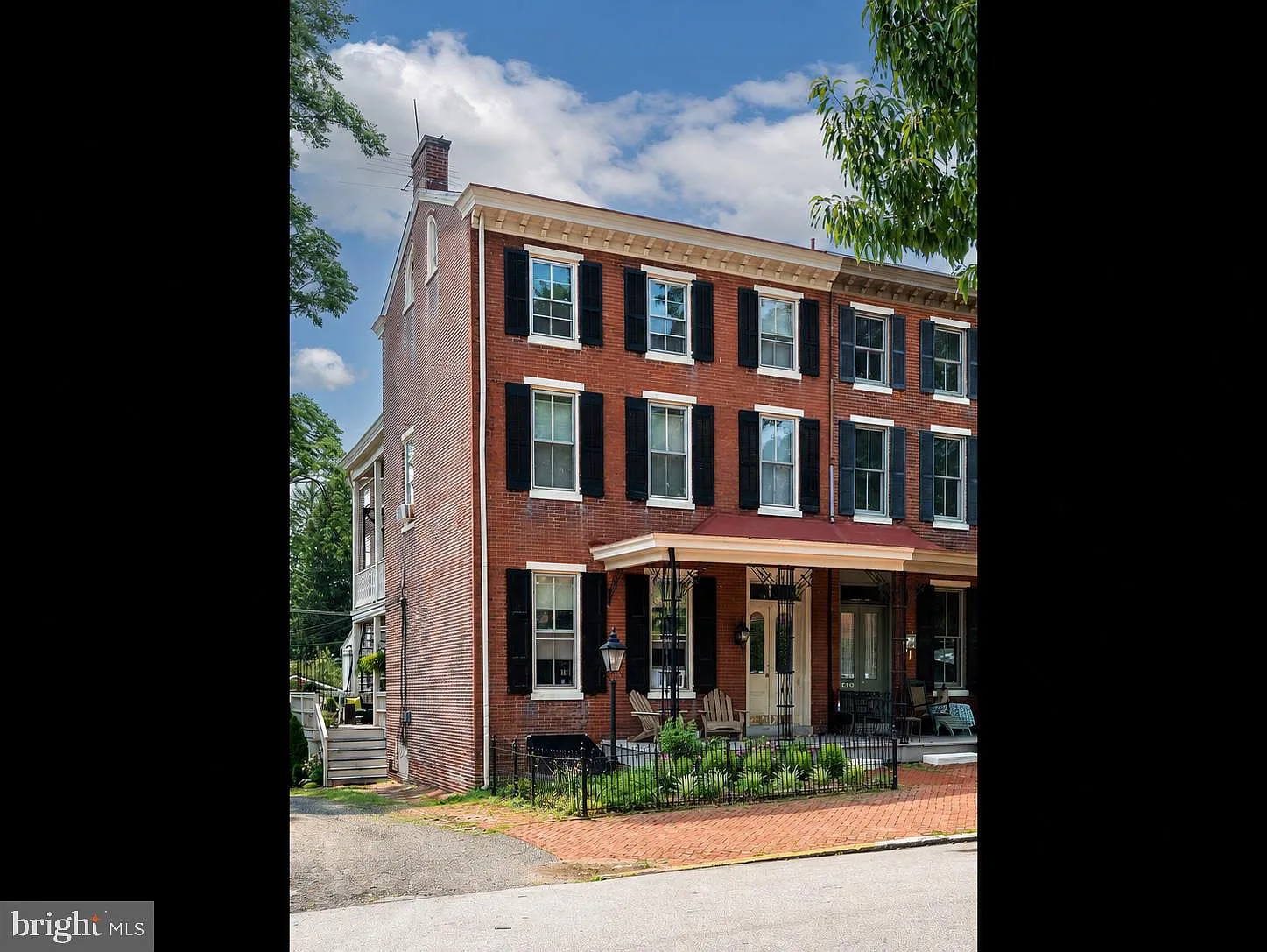 1 bed, 3463 sqft, $1,745 — Photo 1