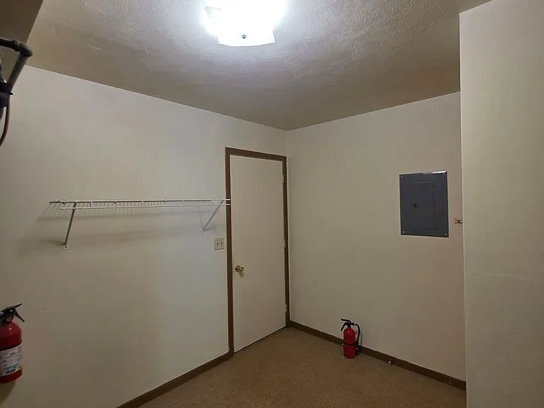 6315 Garrett Ln — Photo 68