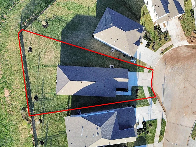 3096 Sunset Glory Dr — Photo 10