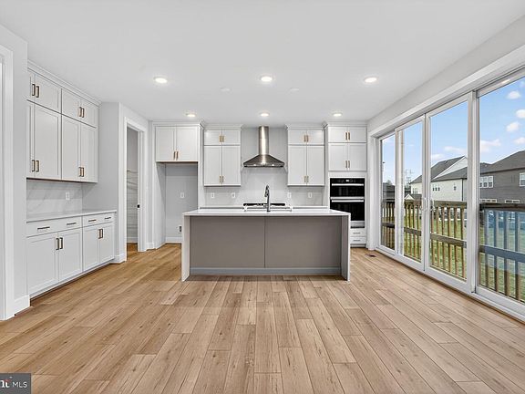 3rd image of 22745 Stratus Pl