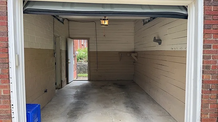 1076 Sherwood Dr — Photo 34
