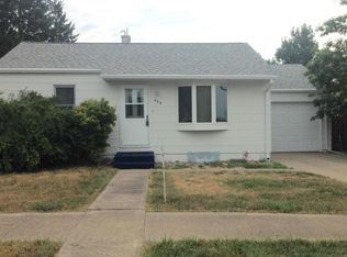 424 S Taylor Ave, Pierre, SD 57501