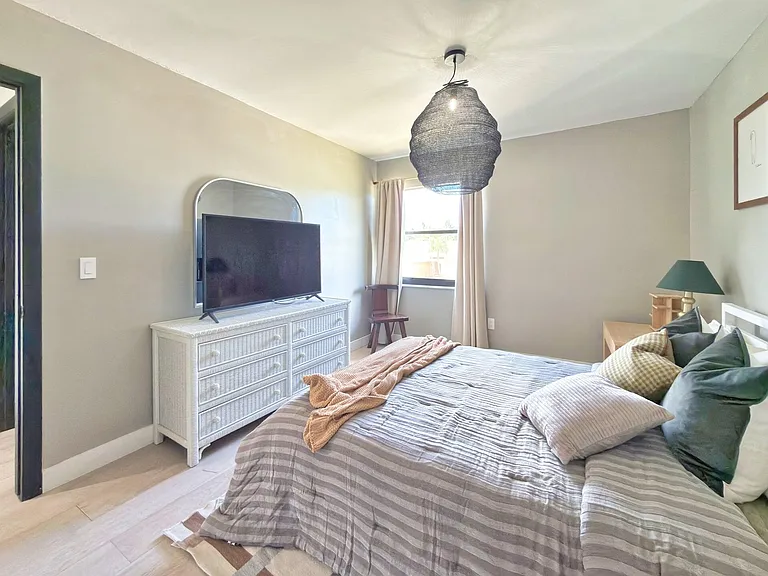 760 Windtree Way — Photo 33