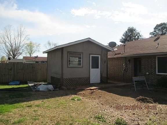 3rd image of 603 Summit St