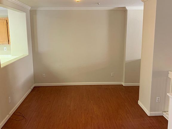 2nd image of 10214 Wateridge Cir
