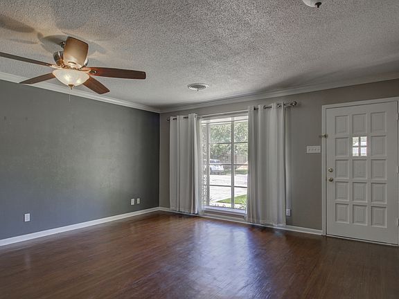 5th image of 407 Hillside Dr