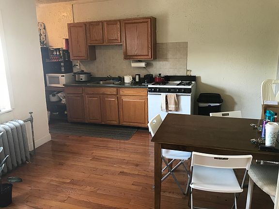 2nd image of 4105 Baltimore Ave APT 3