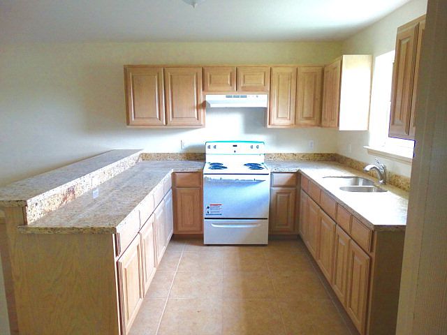 2nd image of 1500 Hummingbird Ct APT 19
