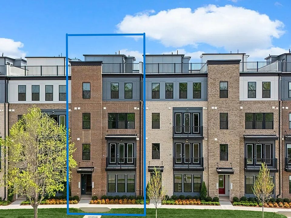 1st image of 43400 Farringdon Sq