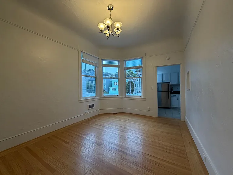 85 Carl St #6 — Photo 4