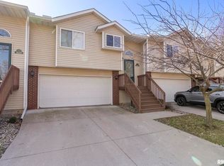 3647 Kennedy Dr, East Moline, IL