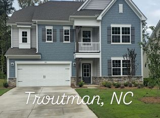 291 Hamptons Cove Rd, Troutman, NC 28166