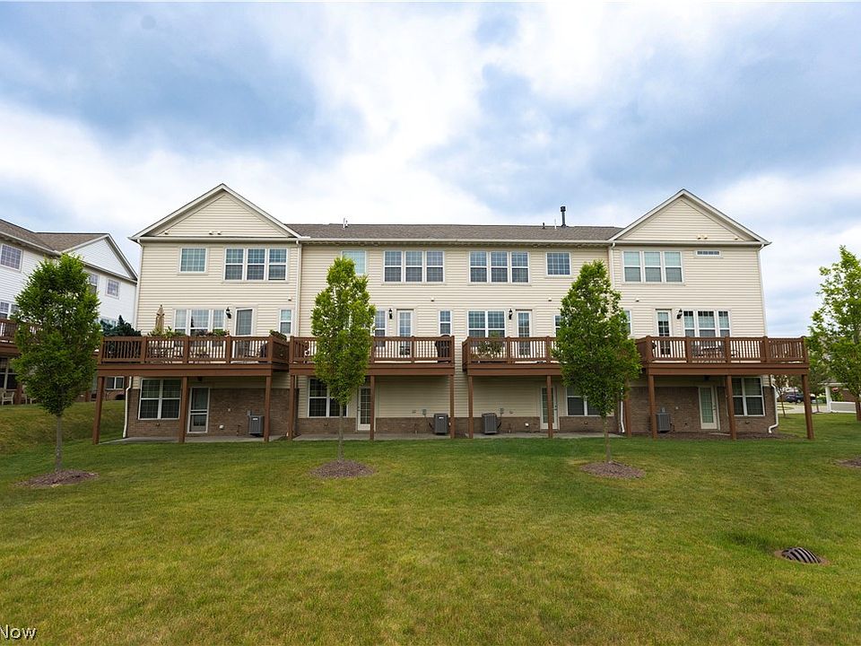 2nd image of 5940 N Pointe Dr