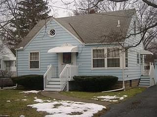 1st image of 839 Meadowbrook Ave SE