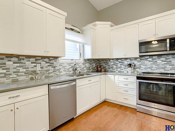 3rd image of 6905 Forest Lake Blvd
