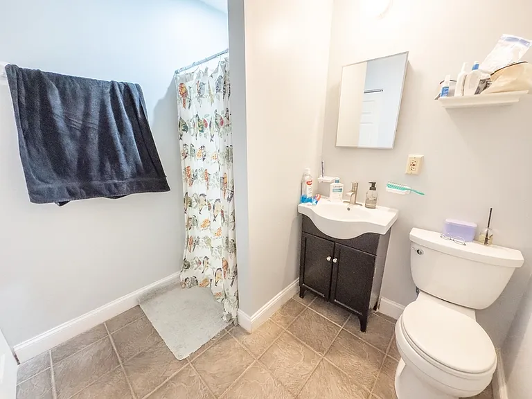 169 Erie St #2 — Photo 17